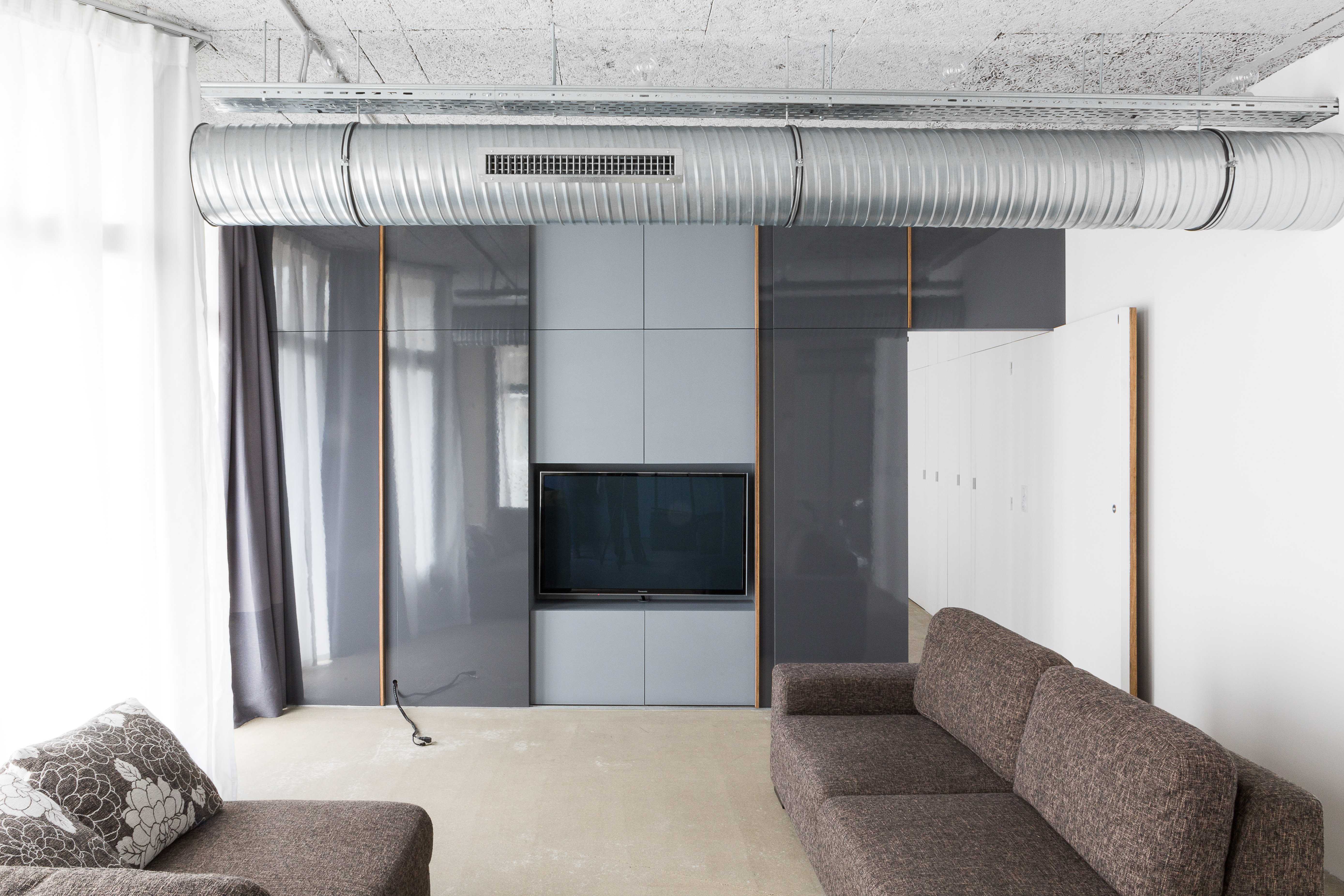 巴黎郊区工业仓库变明亮阁楼-22