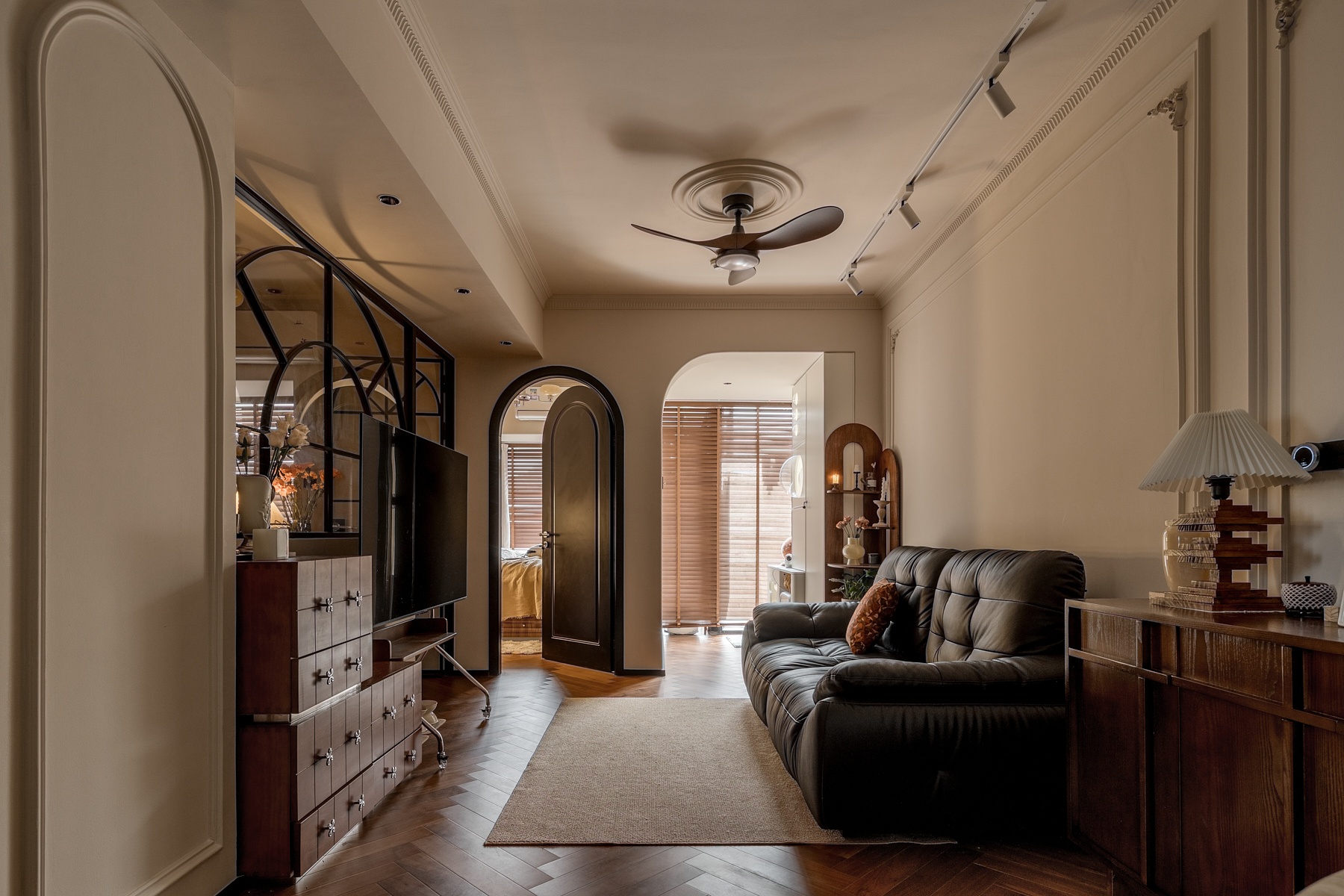 60㎡小户型轻法复古风住宅设计丨中国深圳-37