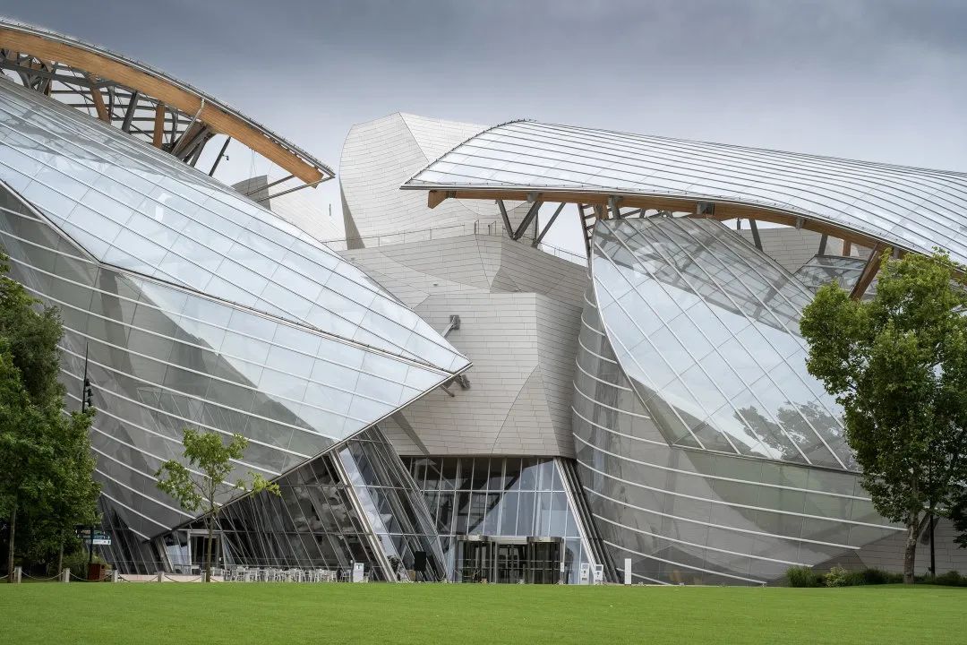 巴黎路易威登基金会艺术中心 | 现代与传统的美学对话-54