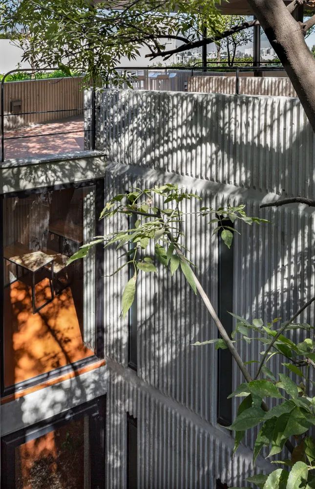 学生共享生活社区 · Interlomas 公寓丨墨西哥墨西哥城丨勾勾手设计网-22