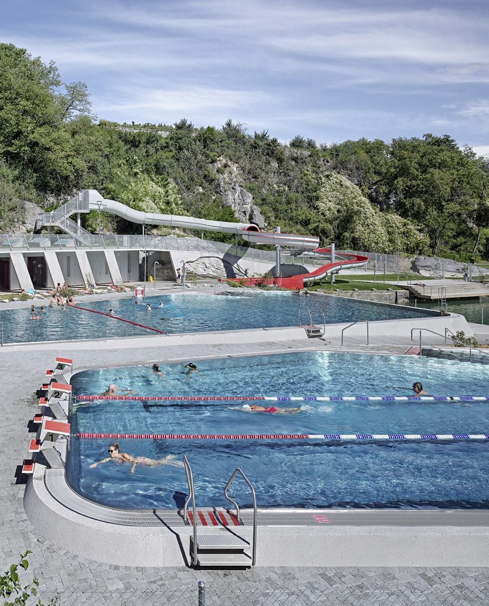 瑞士湖边“Geronde 浴场”有机更新,与自然景观完美融合-19