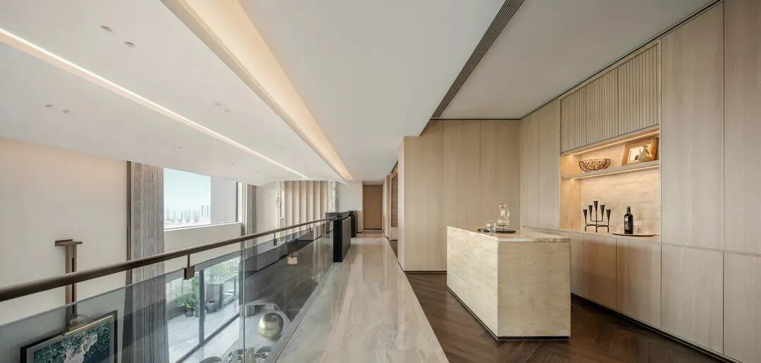 南驰·都湖国际揽湖峯顶层复式丨中国广州丨奥迅设计-81