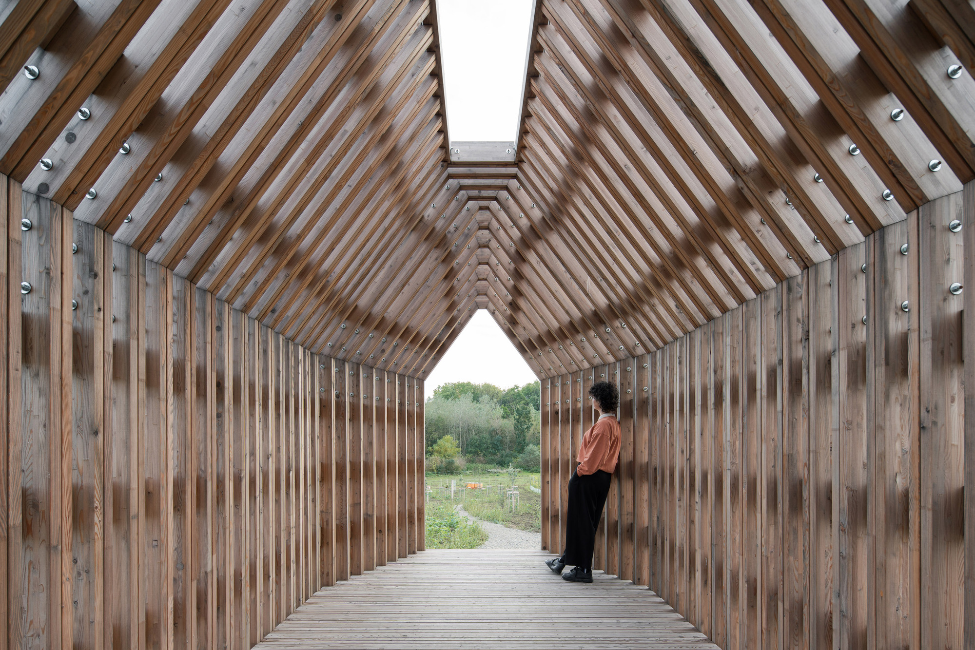 安息礼拜堂丨捷克丨JUNG Architekti-19