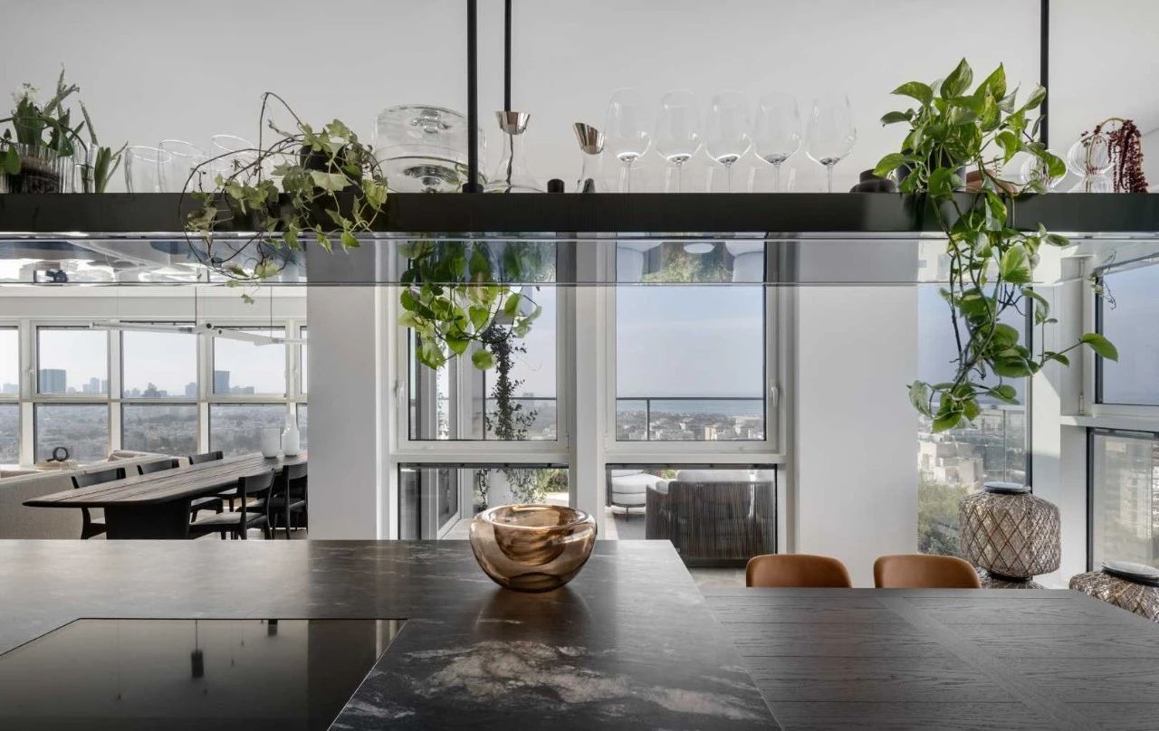 顶层简奢大宅丨Aviram Kushmirski 设计工作室-29