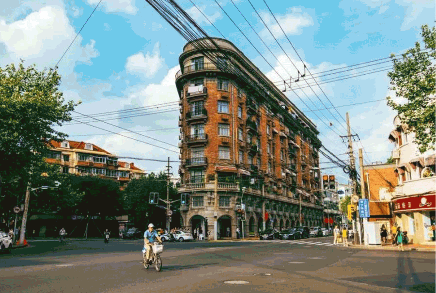 上海绿地·无界 · 里弄式办公空间丨中国上海丨PTA上海柏涛-20