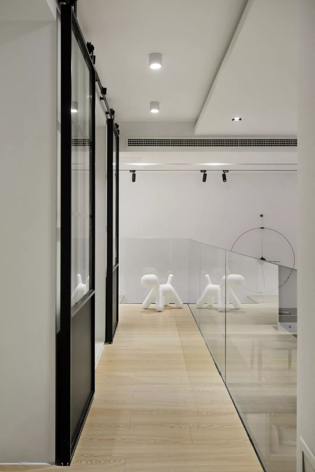 三口之家地下娱乐空间，趣味层高打造多功能生活场所-80