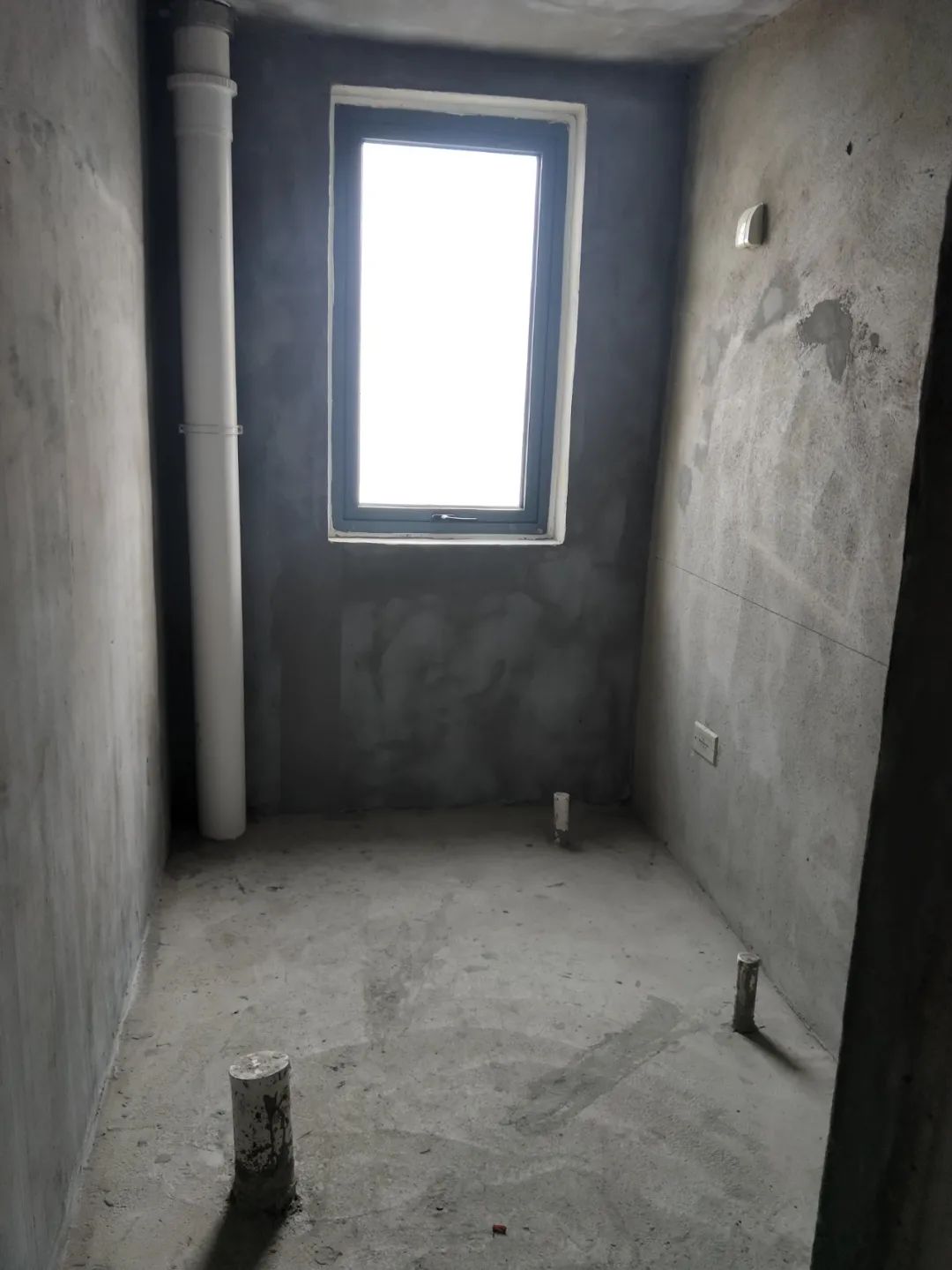 90㎡程序员家居，设备柜、地台、咖啡吧一应俱全-15