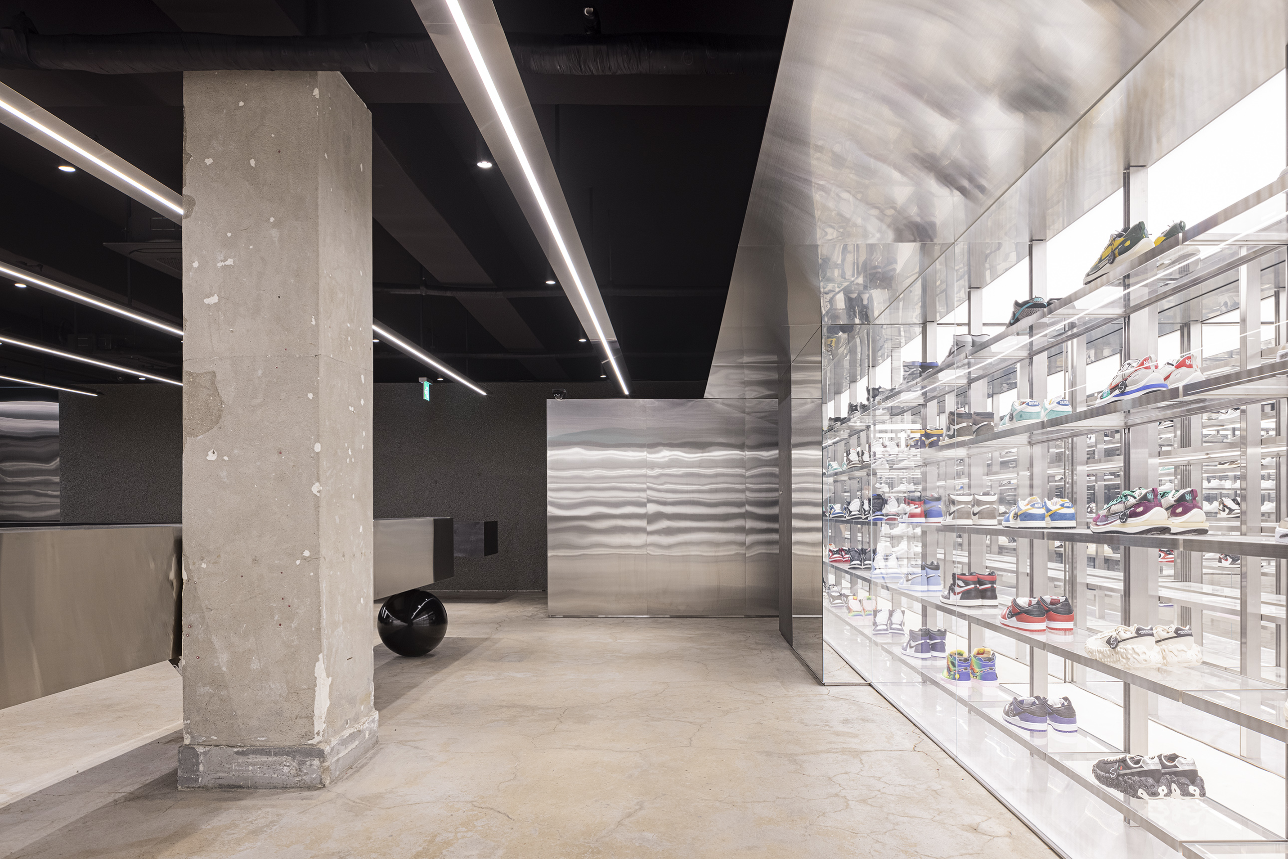 韩国 | SOLDOUT MUSINSA | 鞋店 | 2021 | WGNB-7