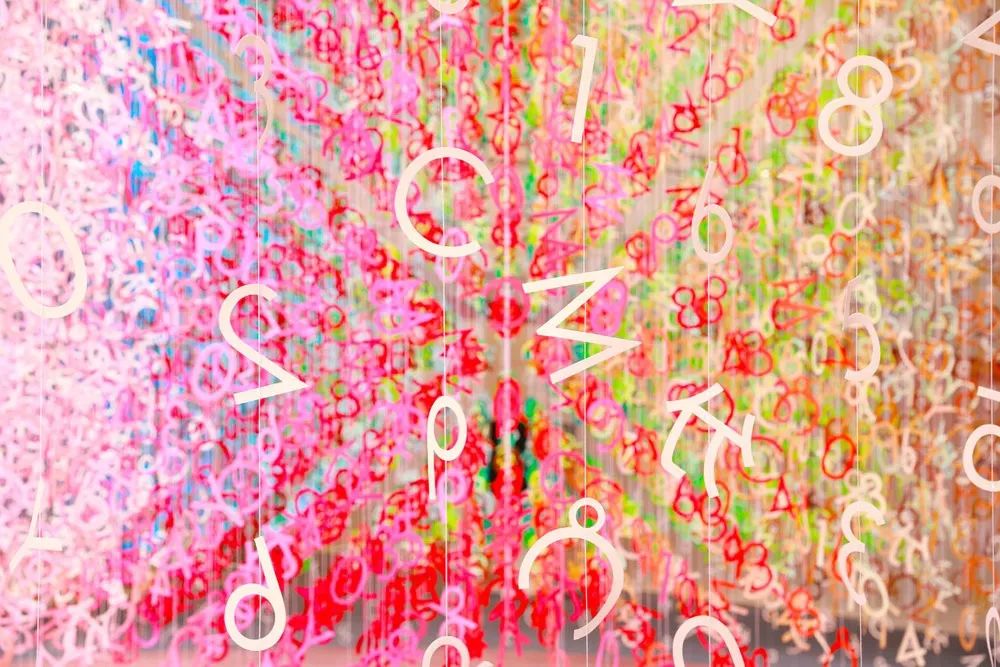 色彩大师Emmanuelle Moureau·的惊艳设计作品丨日本东京-50