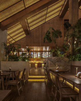 The Bond by hide&seek Bar & Restaurant / DAGA Architects