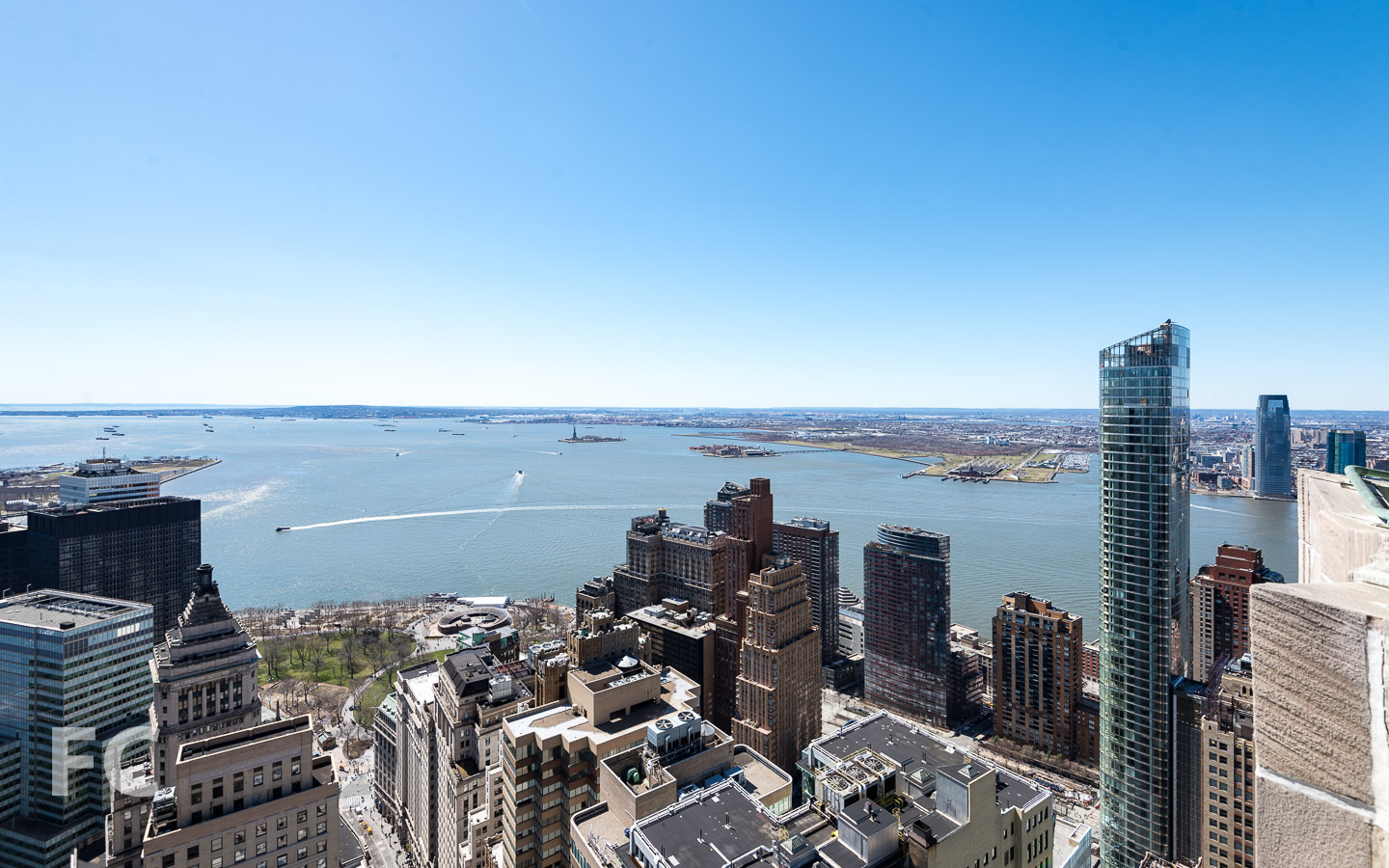 Building Tour: One Wall Street — FIELD CONDITION-6