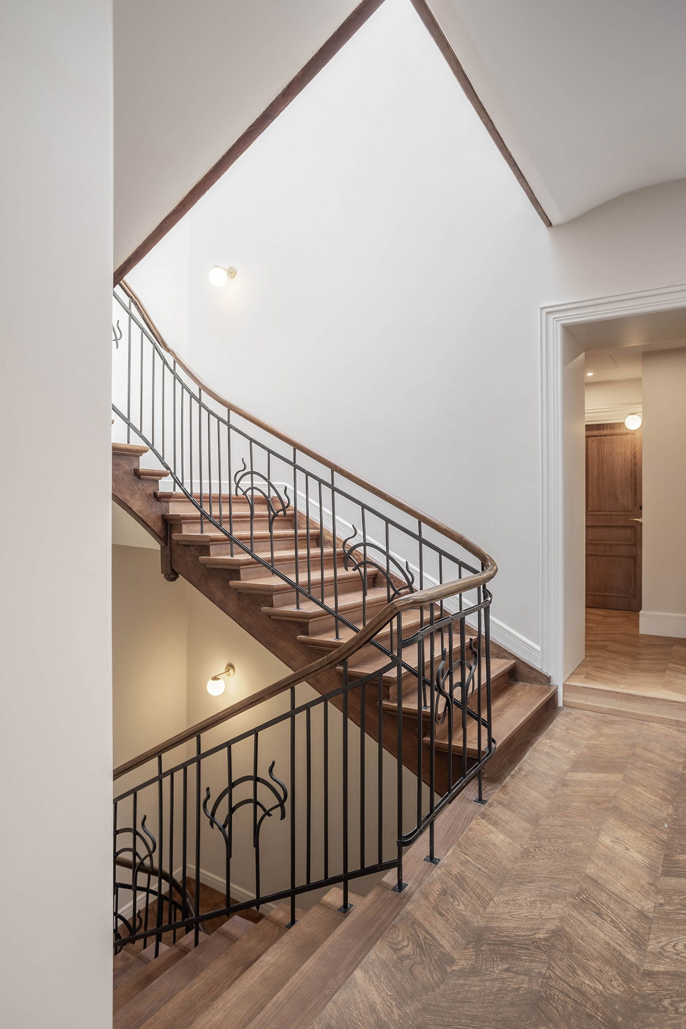 OTS 迷你酒店丨乌克兰利沃夫丨Slava Balbek 等-2