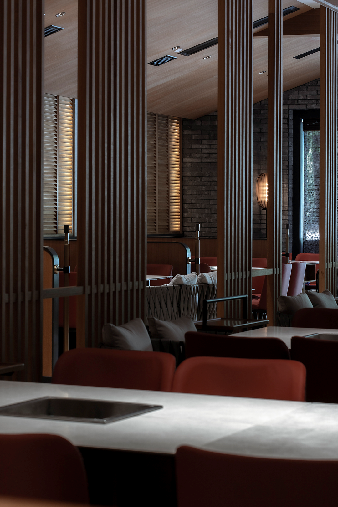 高新店新颜 | 集嘉设计打造锦城印象火锅空间-19