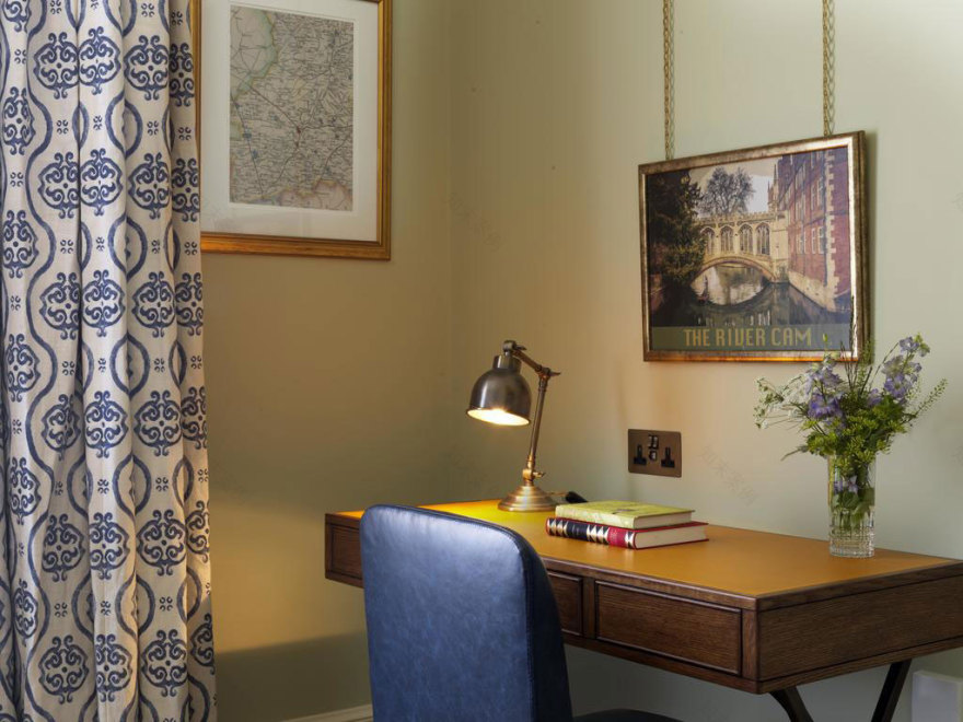 剑桥大学手臂酒店-12