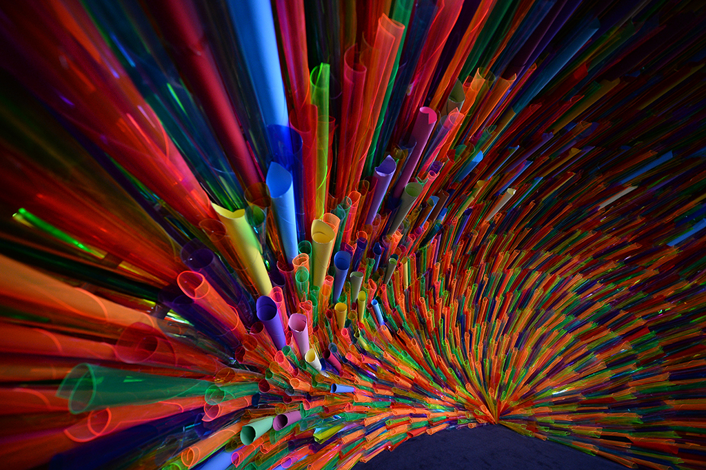 重生之孔雀·传统民间工艺与当代艺术的碰撞-8