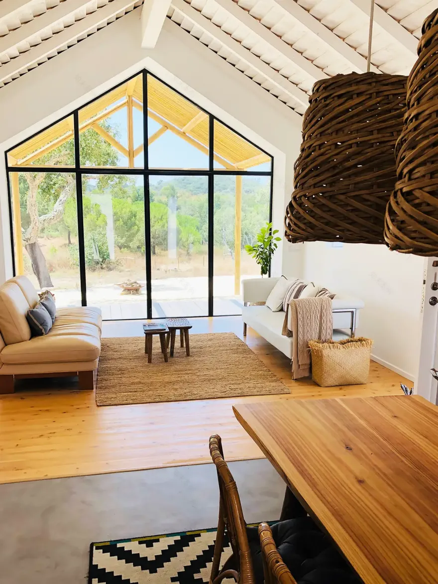 葡萄牙原始风格度假屋设计-2