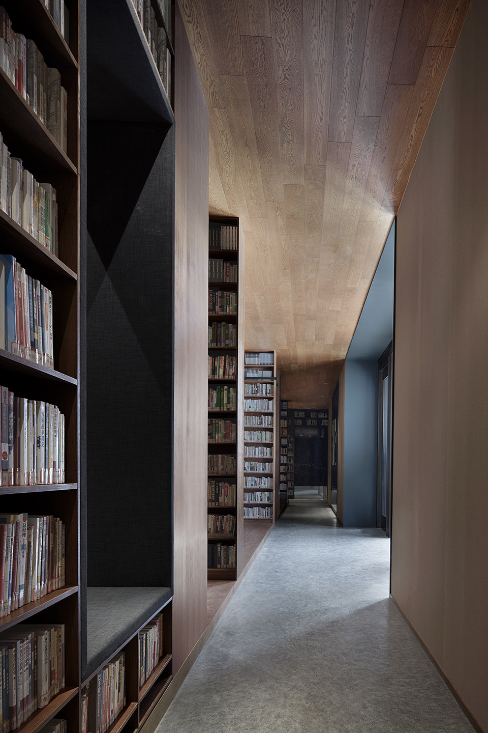 南京句容市图书馆金科分馆 / 风合睦晨空间设计-19