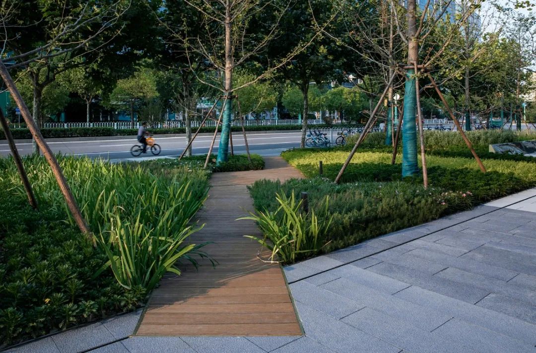 绿色生态虹桥万创中心，打造自然•“家”办公环境-70