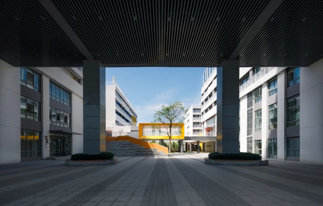 佛山梅沙双语学校 | “游园社区型”校园的多元复合设计-27