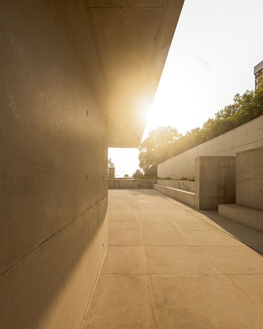 多层住宅建筑丨葡萄牙波尔图丨OODA-29