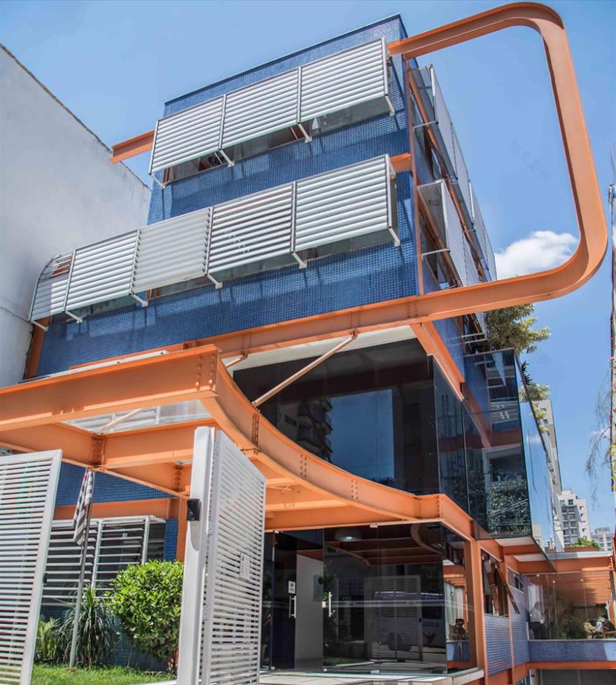 皮涅罗斯营地-1