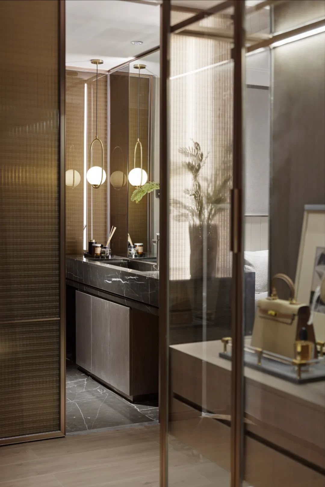 中交城聆湖雅集样板间丨中国重庆丨重庆米修室内设计有限公司-14