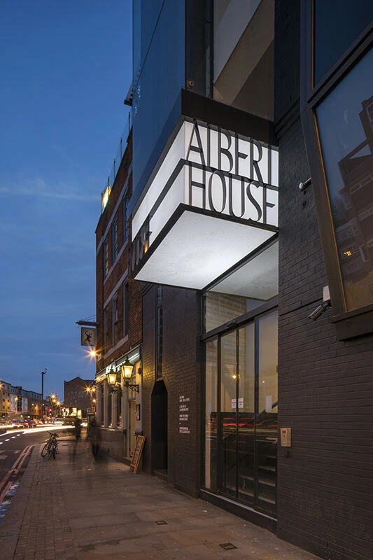 伦敦科技中心阿尔伯特大厦-13