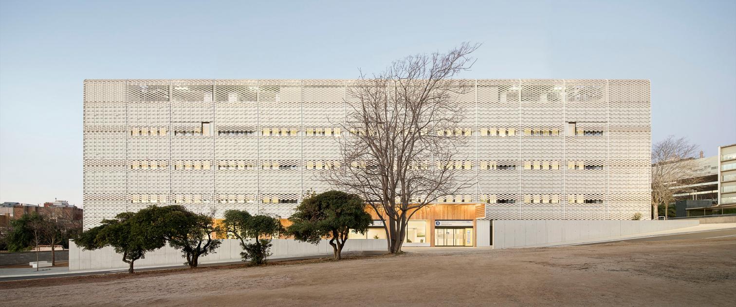 多功能医院建筑丨西班牙丨PMMT-7