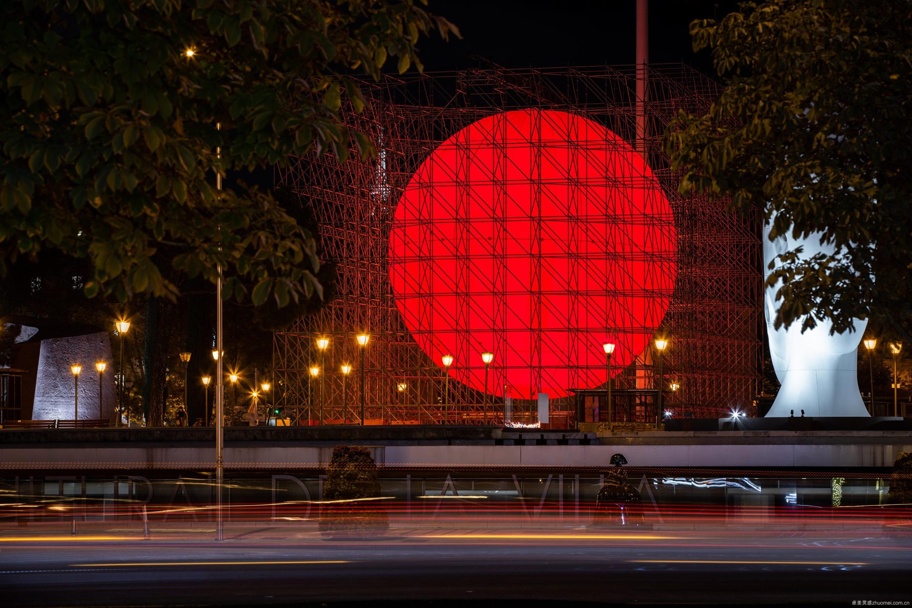 SpY 打造巨型红色球体装置"Tierra"，反思人类与地球的关系-25