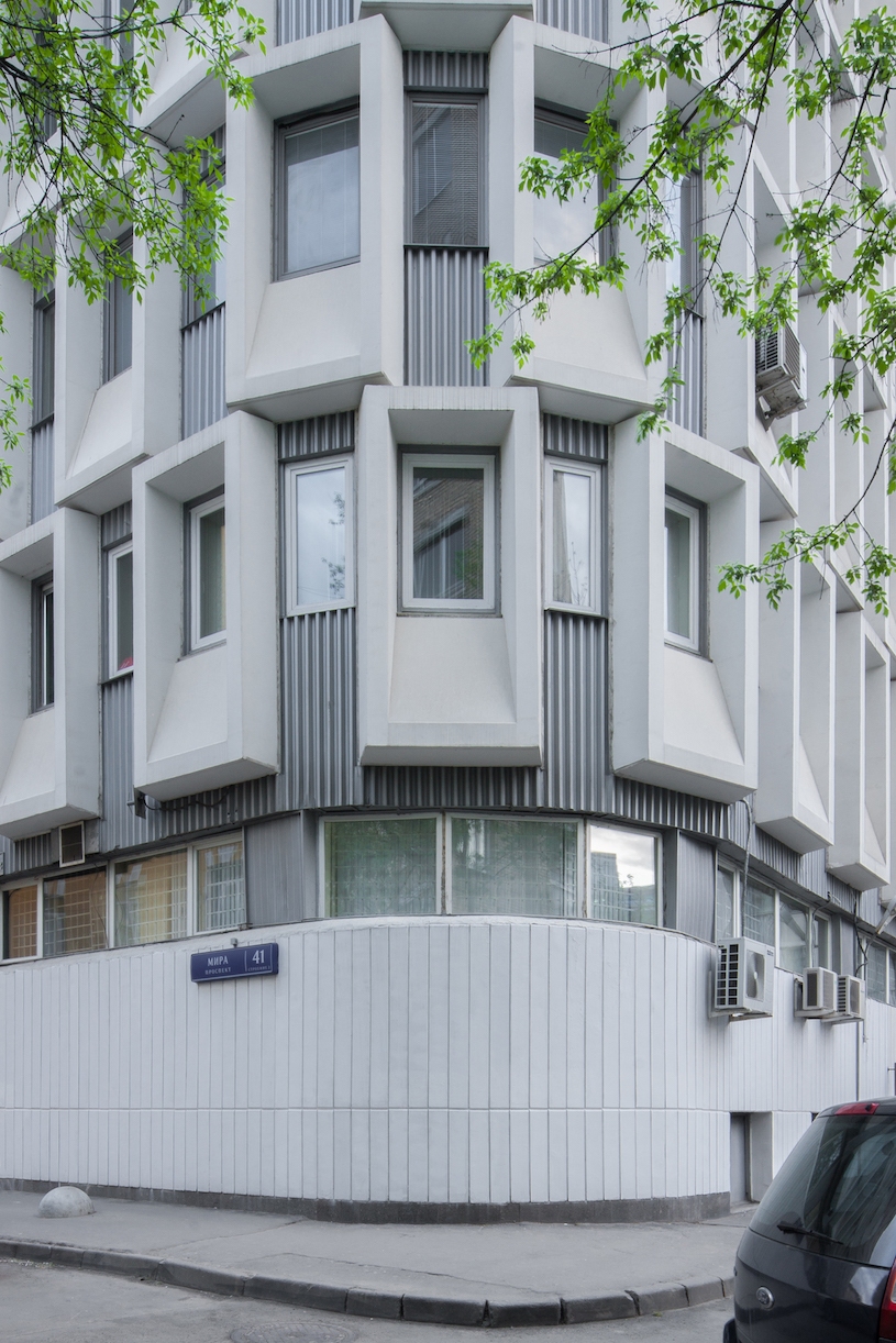 设计师打造复古风格餐厅，重现 80 年代回忆-18