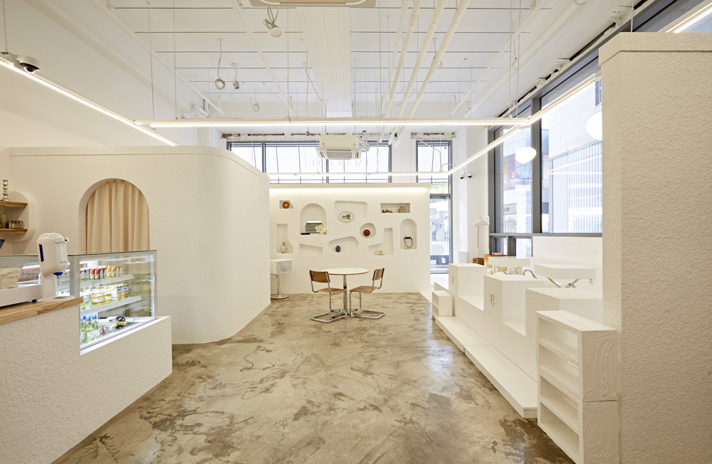 简约白色调的 26 平米小卫生间设计-3