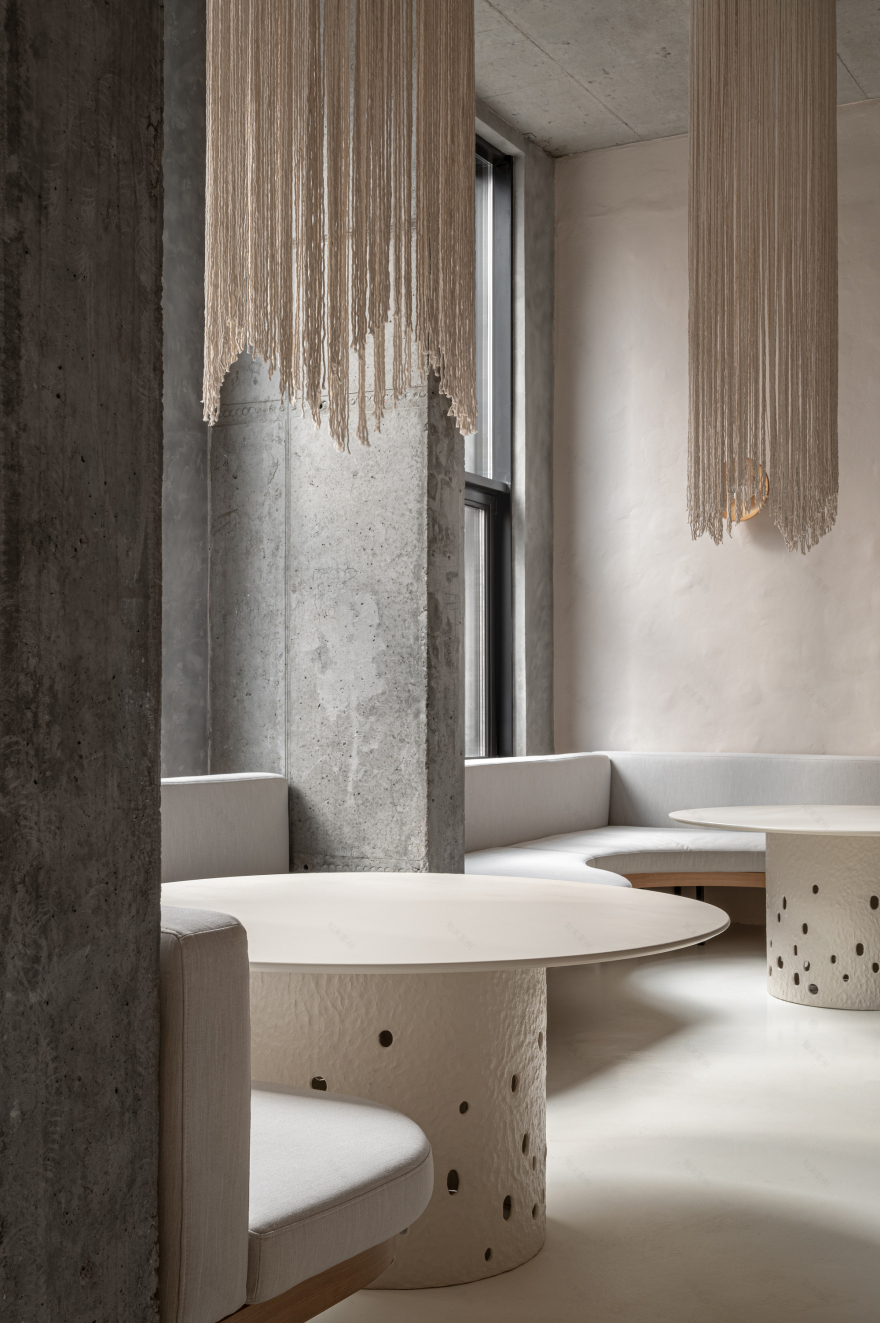 乌克兰极简主义 Istetyka 餐厅丨乌克兰基辅-16