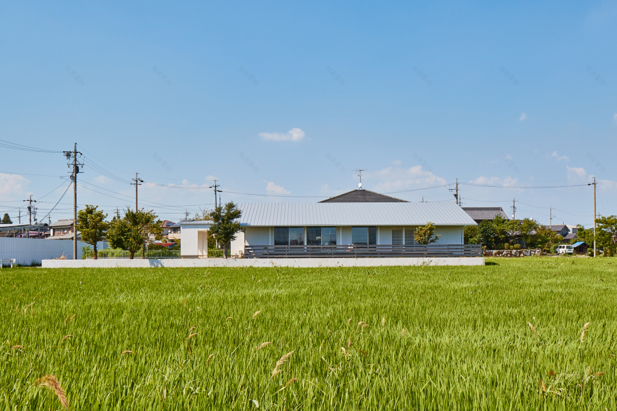 卡瓦哈拉之家——现代简约的私人住宅设计-1