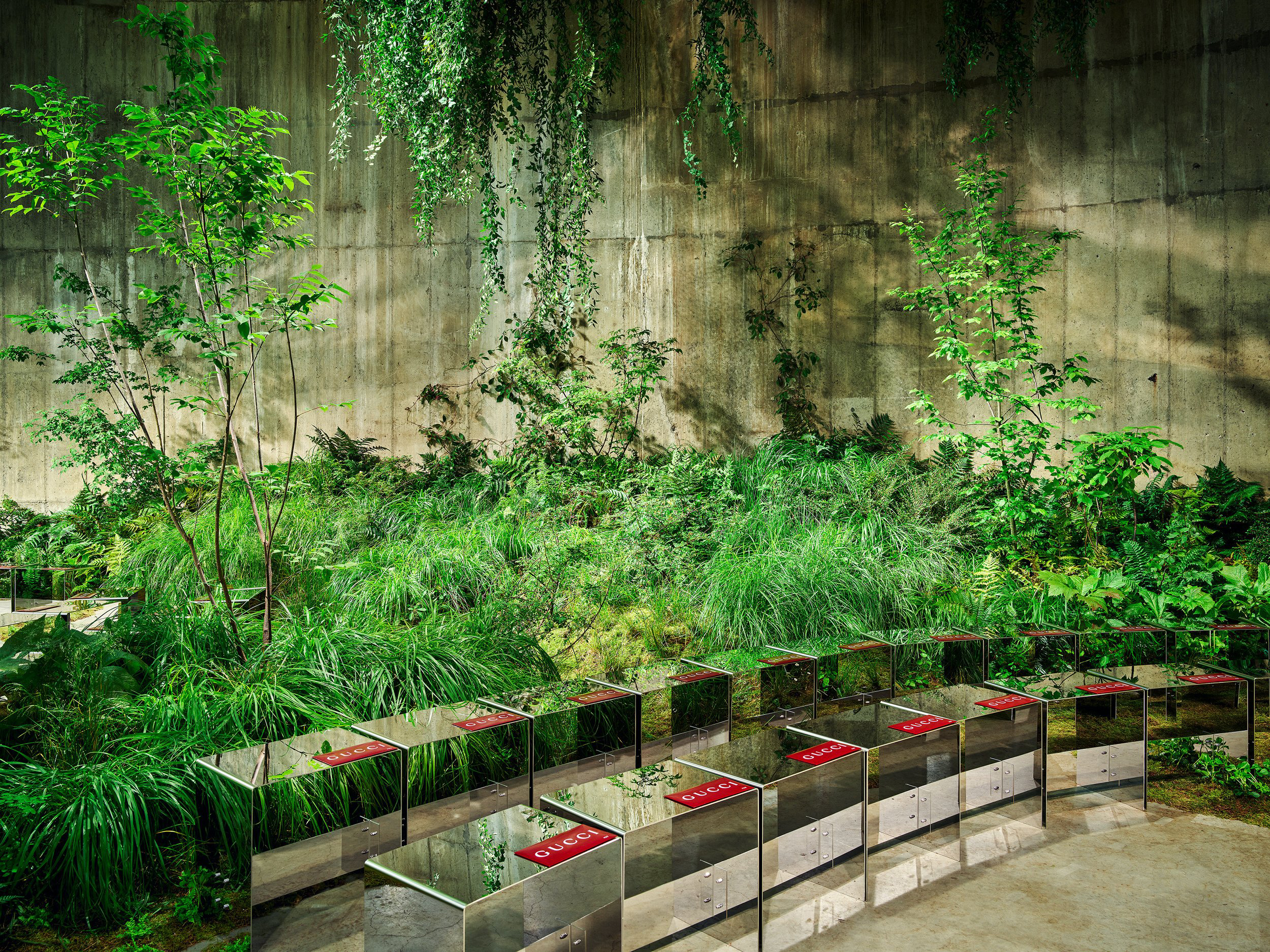 爱马仕 2024 春夏女装秀丨法国巴黎丨VILLA EUGÉNIE-52