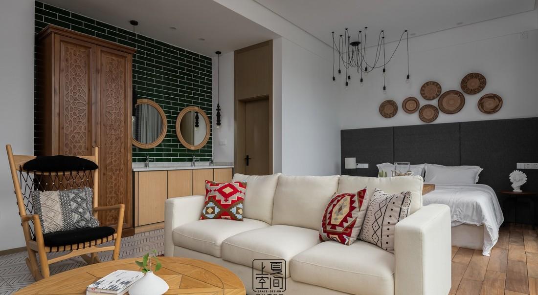 山间民宿"天空之镜",自然与空间的完美融合-18