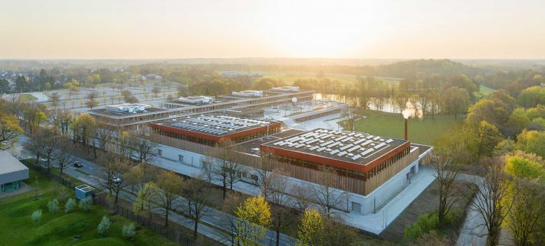 朗根哈根体育馆丨德国汉诺威丨HGEsch Photography-2