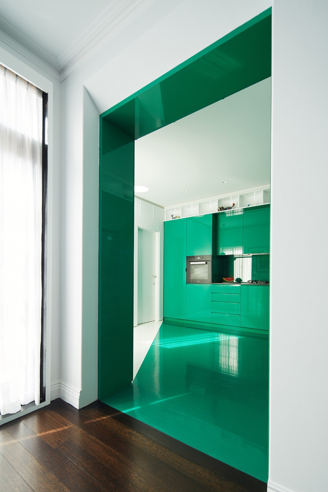 Simon Pendal 运用多样的色彩改造 NORTH PERTH别墅-6