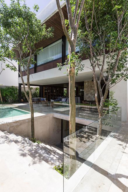 Wonderful House with Open Spaces Designed by the Architectural Firm R79 in Mexico-14