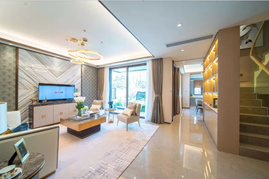 昂贵的稀缺丨探究九莲院子沸腾金九月的终极奥秘-14