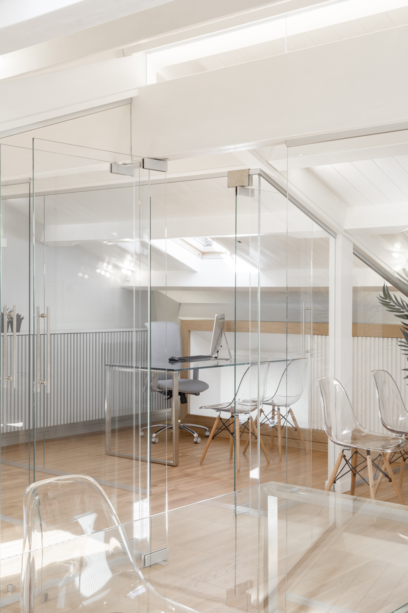 萨萨里历史中心阁楼办公室设计丨意大利萨萨里-20