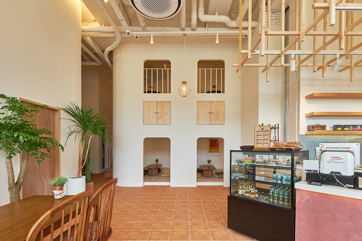 25 坪双层咖啡厅，极简设计诠释舒适空间-5