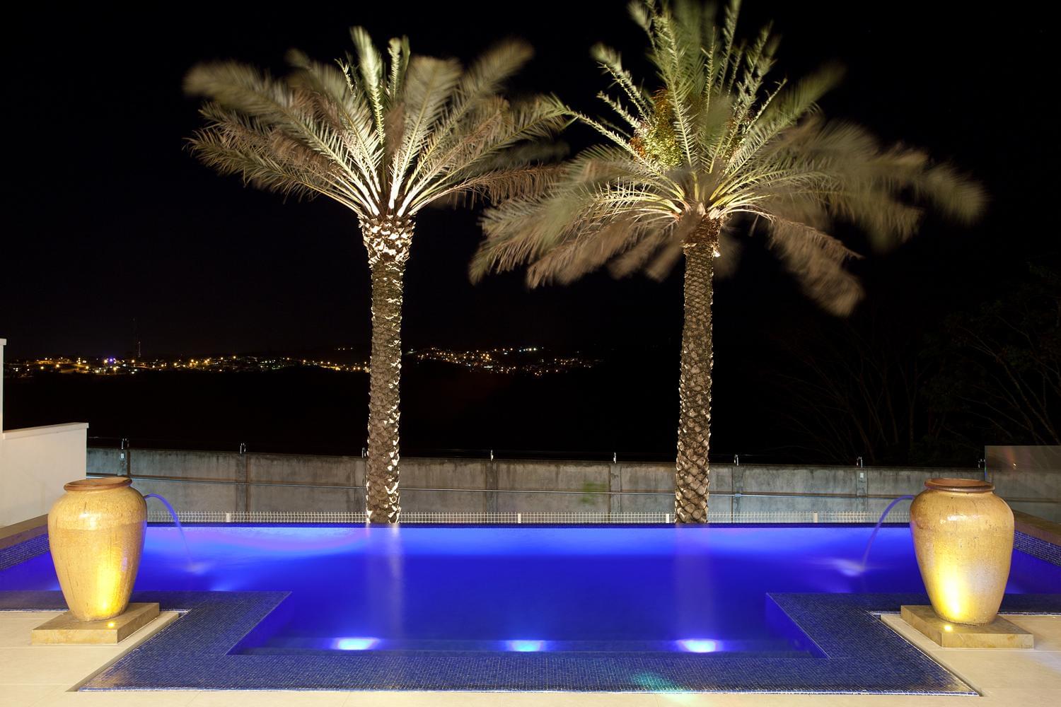 巴西 PUPO+GASPAR 建筑事务所的现代极简住宅设计-7