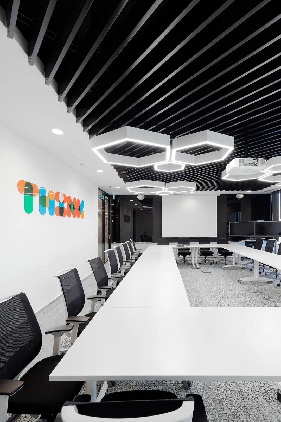 IBM 罗马尼亚工作场所设计丨罗马尼亚布加勒斯特丨AMA Design-15