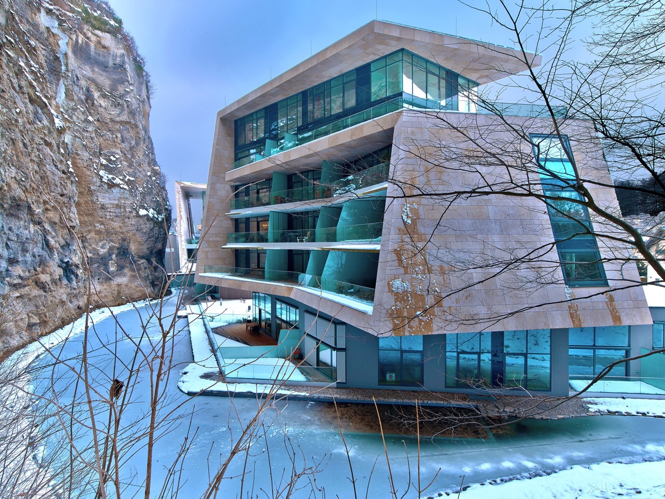 奥地利萨尔斯堡珍宝住宅区——自然与建筑的和谐对话-26