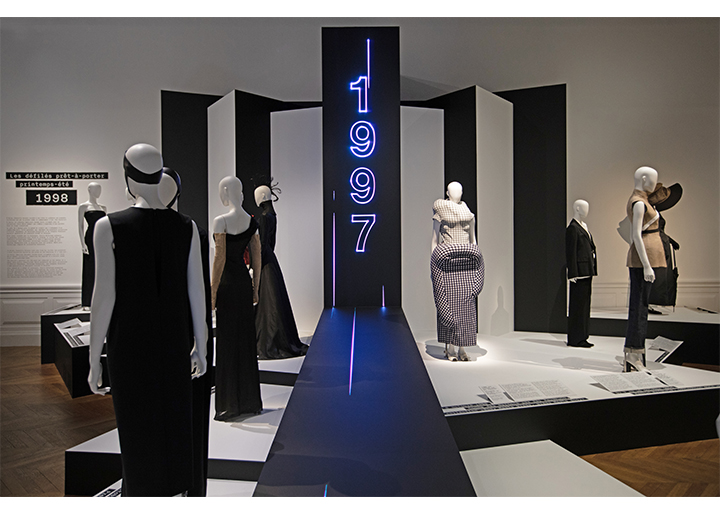 “1997,FASHION BIG BANG”展览丨法国巴黎丨Jean  Julien Simonot（建筑,场景设计）等-9