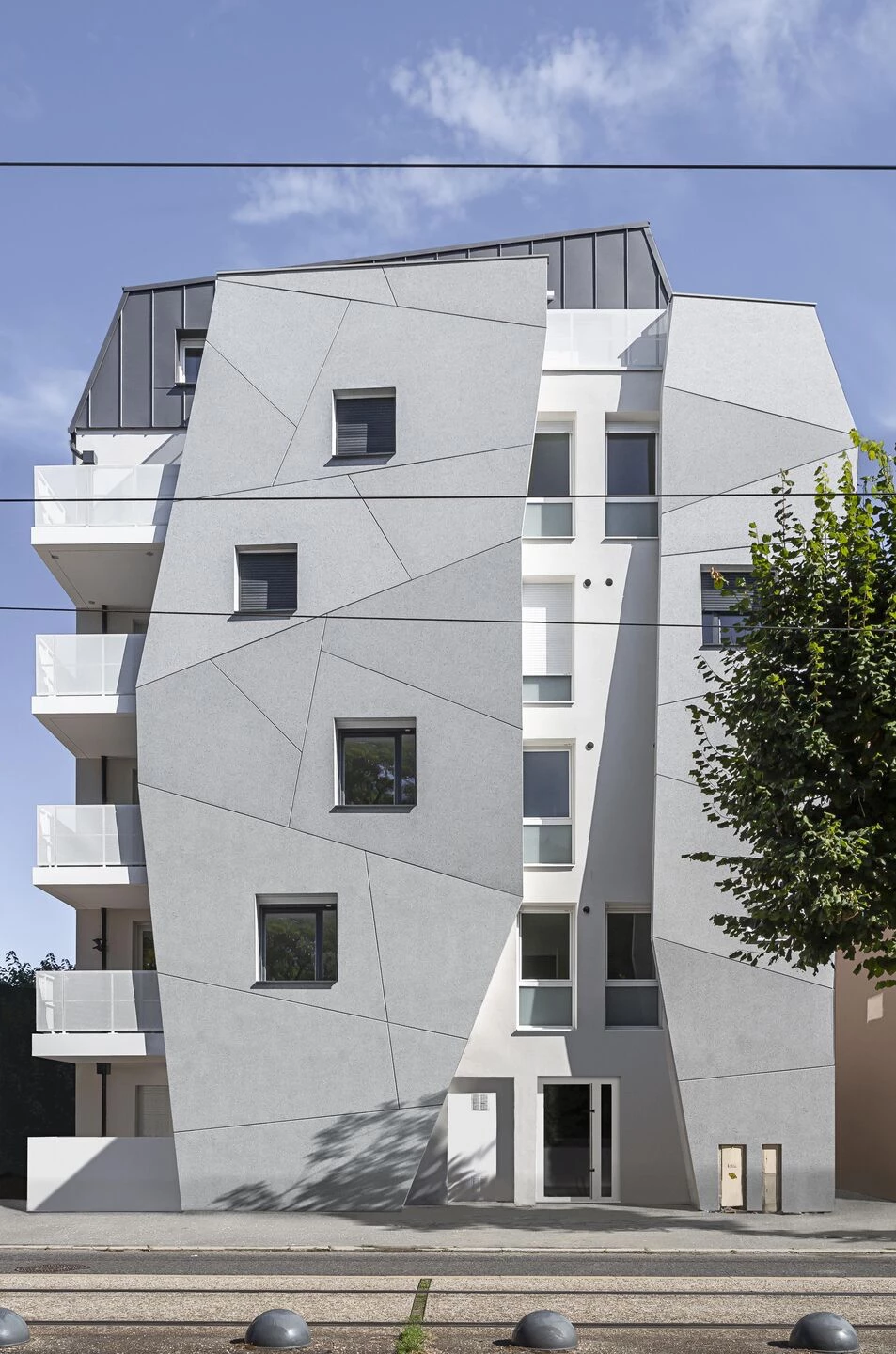 河畔城市雕塑 | Letellier Architectes 的 Côté Garonne 公寓设计-20