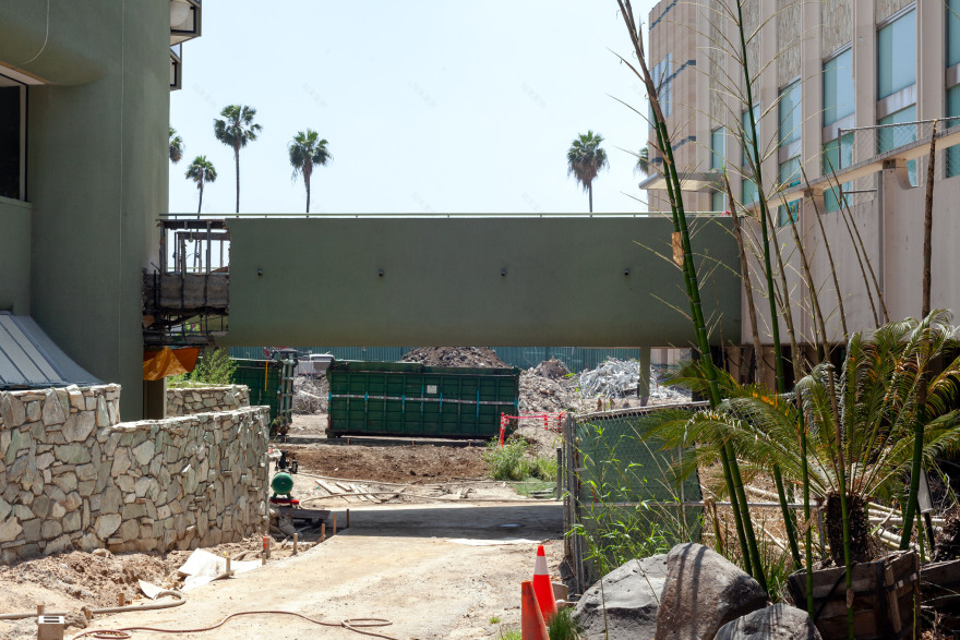 争议中推进,洛杉矶艺术博物馆拆除进行时-21