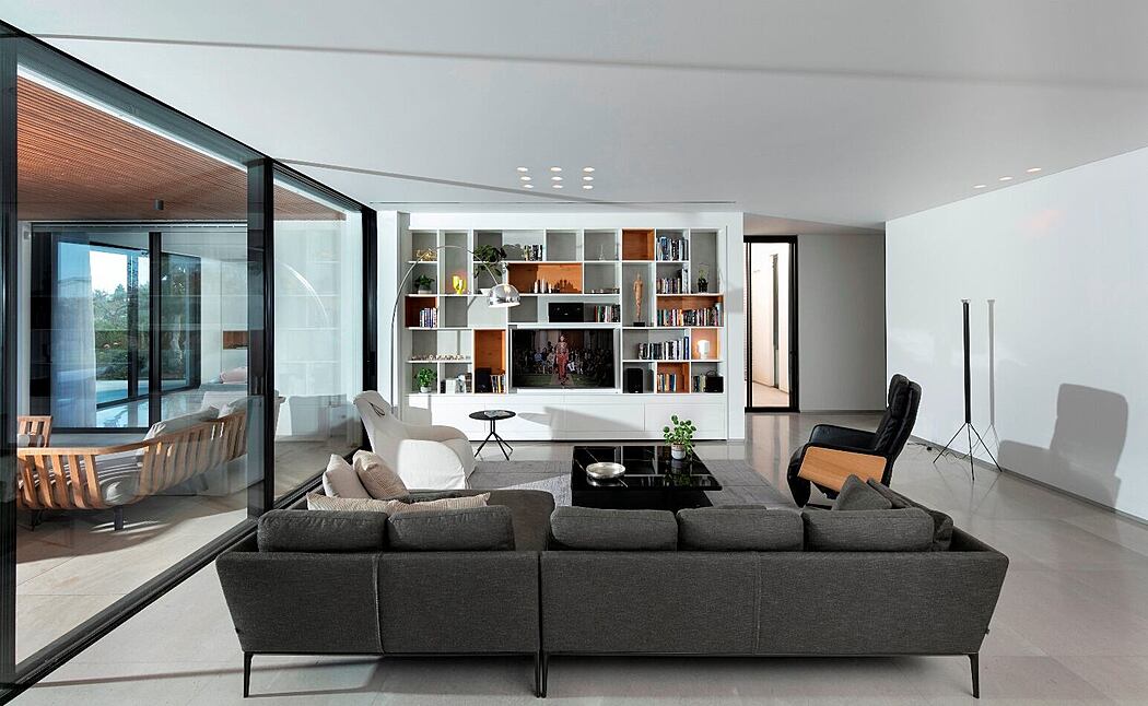 以色列 Sharon 区域四翼家庭住宅丨Itsik Niv-1