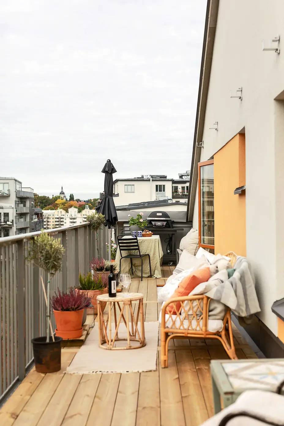 瑞典独特公寓设计，城市景观巨型露台成亮点-11