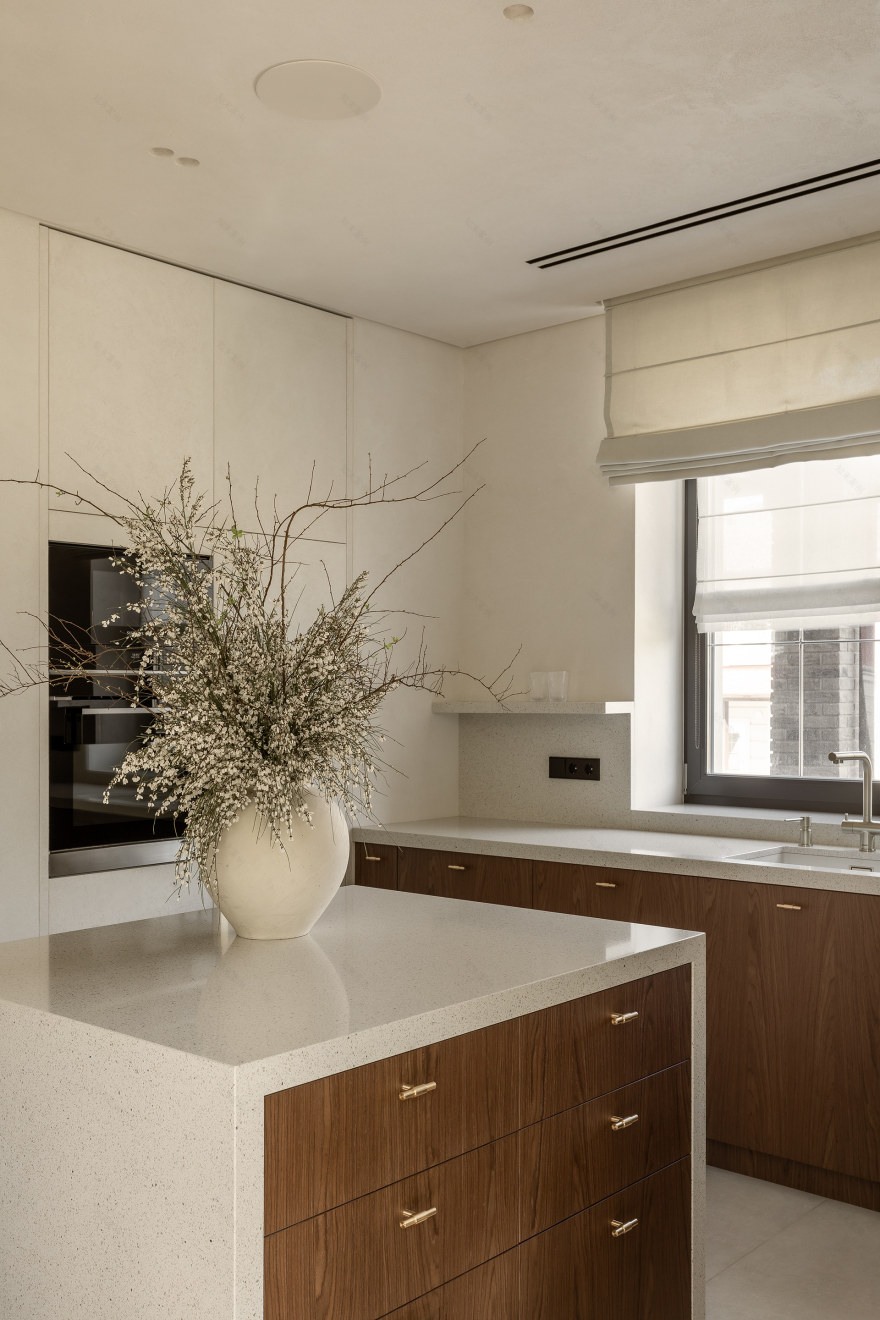 青山别墅(注:house常见可译为房子、住宅、别墅等,这里结合语境GREEN HILLS(青山),别墅表意更合适) 丨UkraineKyiv丨YD interior studio-18